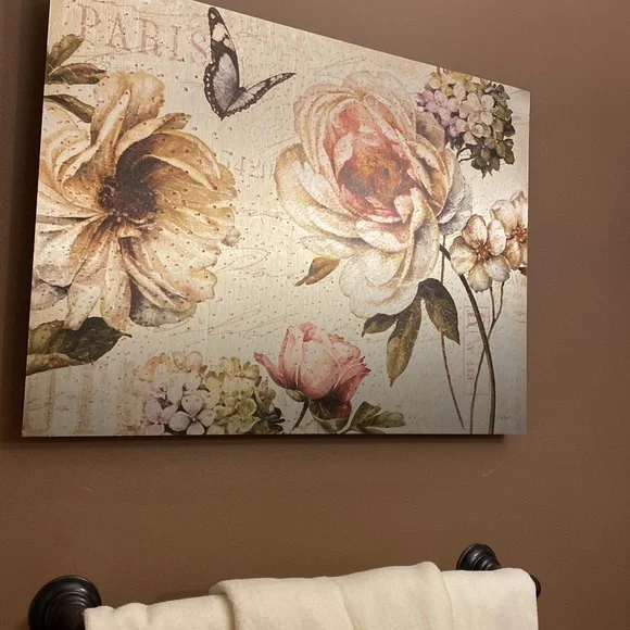 Beautiful Rose& Butterfly Art on Metal - Picture 9 of 13